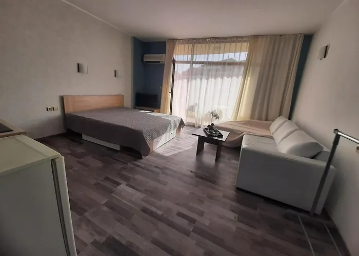 Апартаменти Sunshine2 *